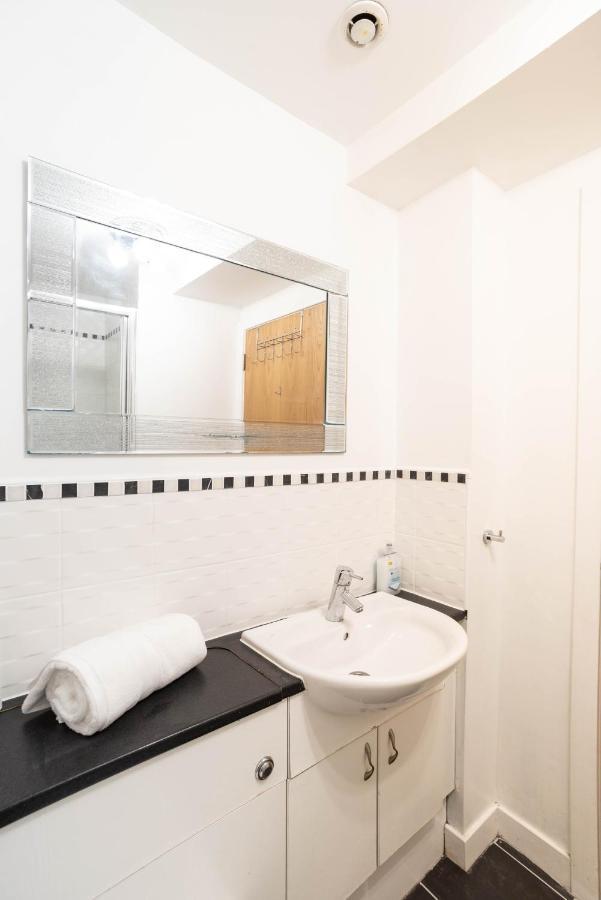Modern Apartment, In The Heart Of Glasgow Eksteriør billede